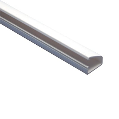 Imagen de Canaleta blanca tipo bisagra de PVC auto extinguible, con cinta adhesiva, paquete con 4 piezas de 20x10x1100mm (5101-01272)