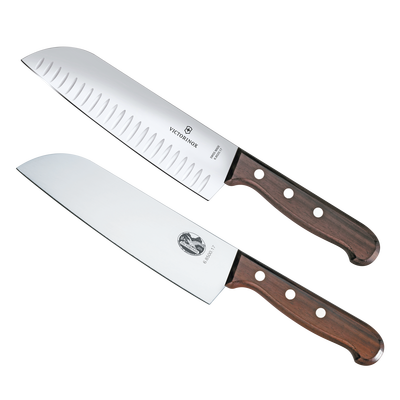 Imagen de Set de 2 Cuchillos Santoku Wood de Mango de Madera Palissandro Victorinox. La combinación Ideal para La Cocina.
