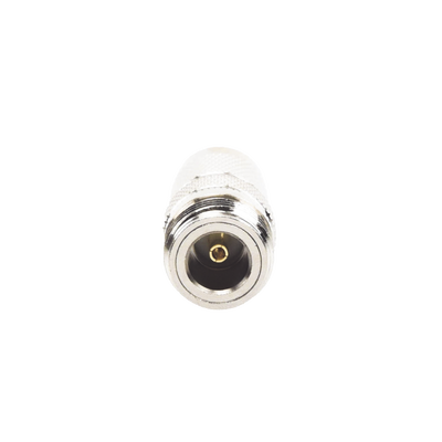 Imagen de Adaptador en Línea de Conector TNC Macho a N Hembra, Níquel/ Oro/ Teflón.