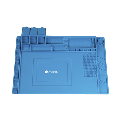 Imagen de Tapete de silicona de 45 x 30 cm, resistente al calor con áreas magnéticas y de almacenamiento de componentes, ideal para la reparación de equipos y tarjetas electrónicas.